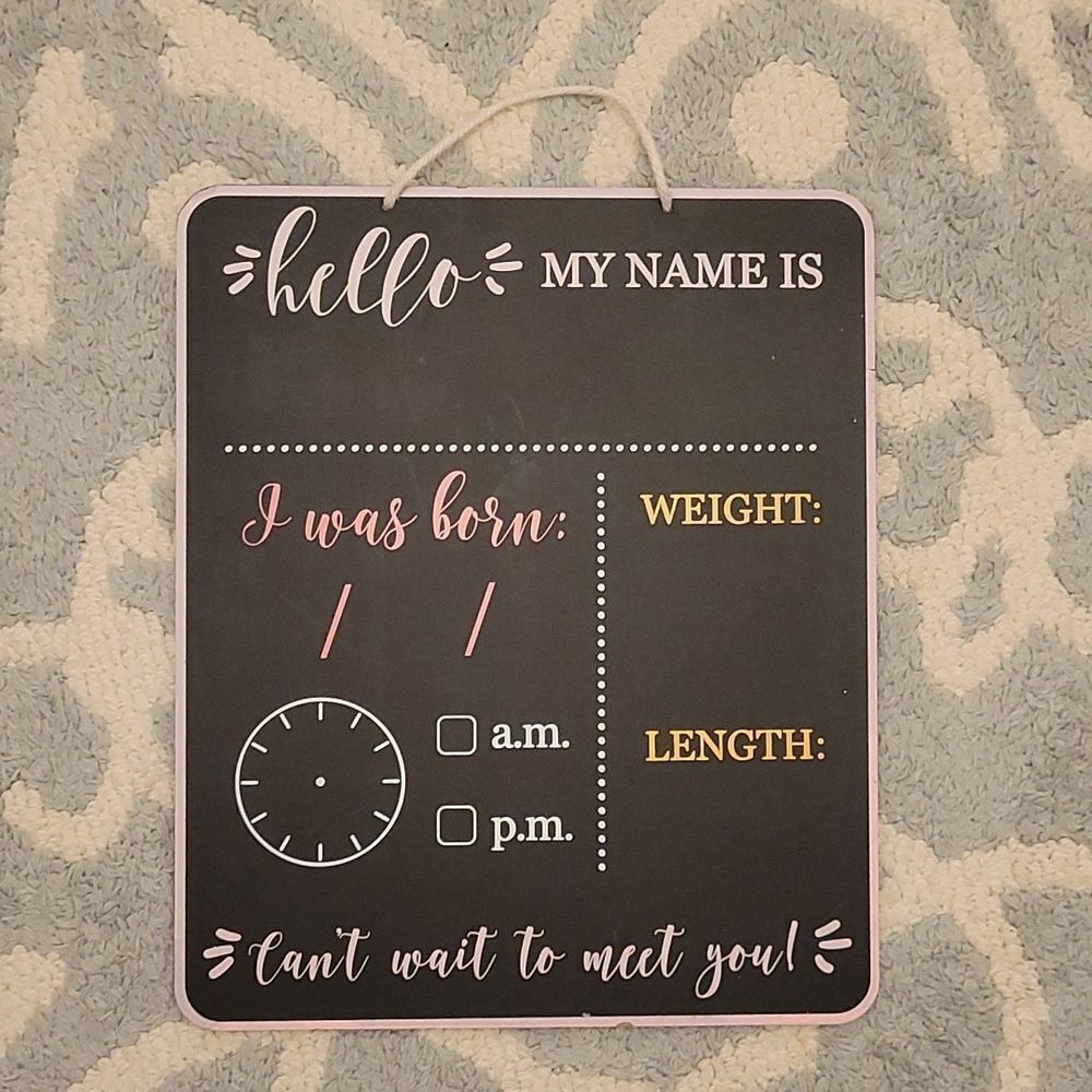 Birth Announcement & Milestone sign